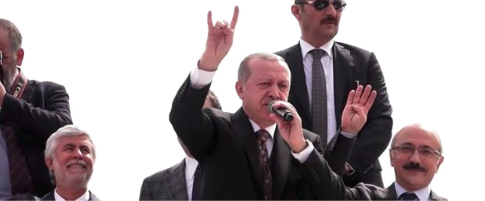 Erdoğan: Bozkurt İşaretiyle İlgili İlk Kez Konuştu: Farkında Değilim, Spontane Oldu