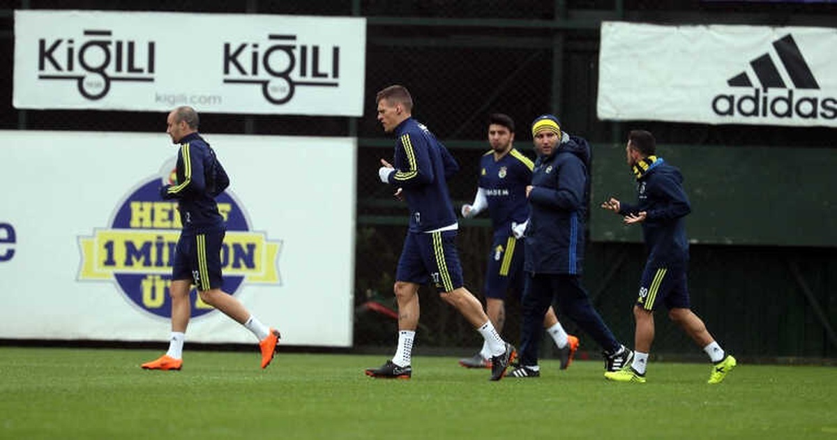 Fenerbahçe\'de Kayserispor Maçı Hazırlıkları