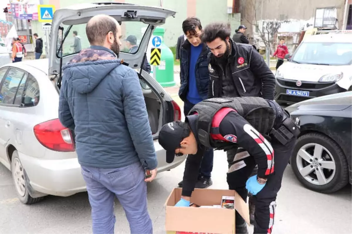 İlkokul Önünde Yapılan Asayiş Uygulamasında Ruhsatsız Silah Ele Geçirildi