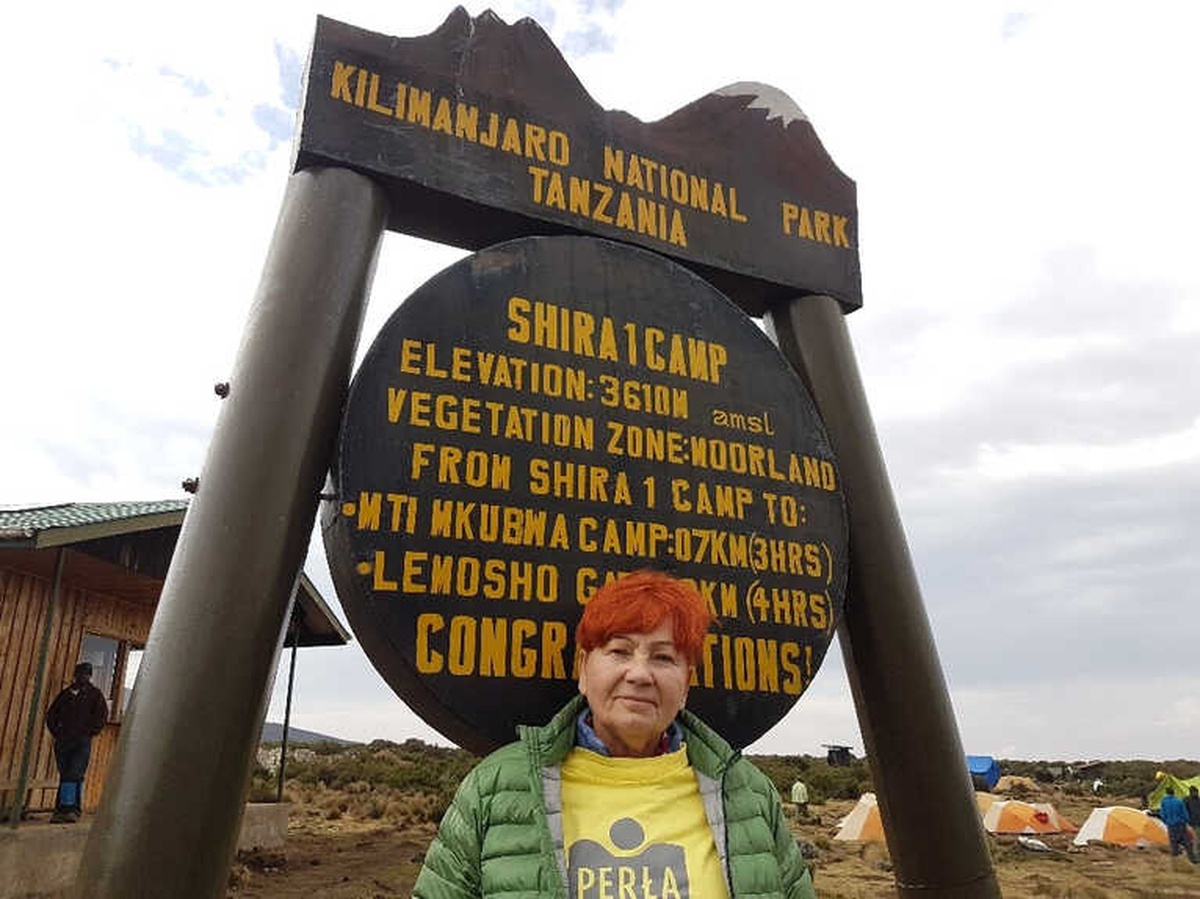 Polonyalı Kadın 70 Yaşında Kilimanjaro\'ya Tırmandı
