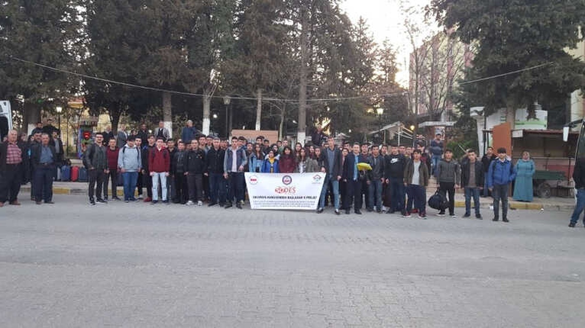 Besni\'de 80 Öğrenci İlkleri Yaşayacak