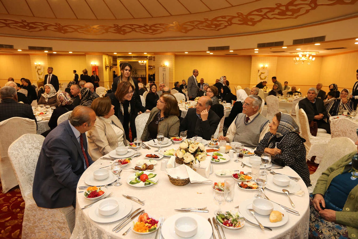 Büyükşehir\'den "BİR Yastıkta Kırk Yıl" Projesi
