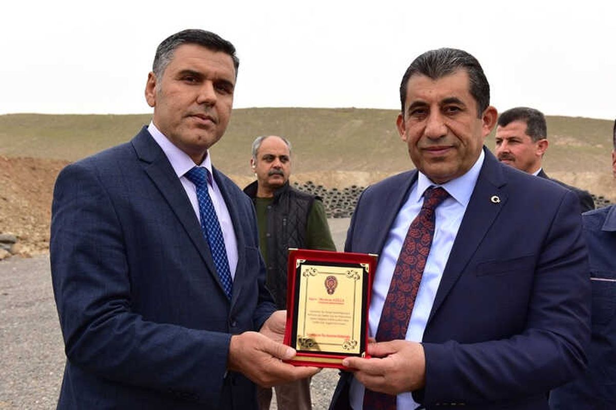 Ceylanpınar İlçe Emniyeti\'nden Başkan Atilla\'ya Plaket