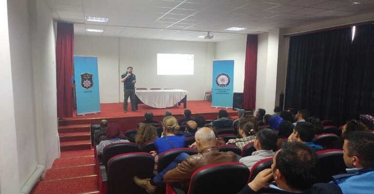 Eskişehir Emniyetinden Narkorehber Eğitimi