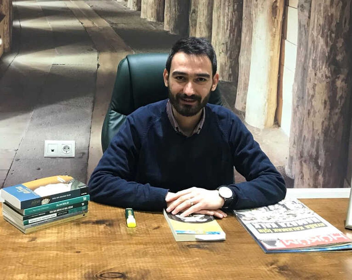 Perşembe Günleri Eskişehir\'de Kitap Okuma Etkinliği
