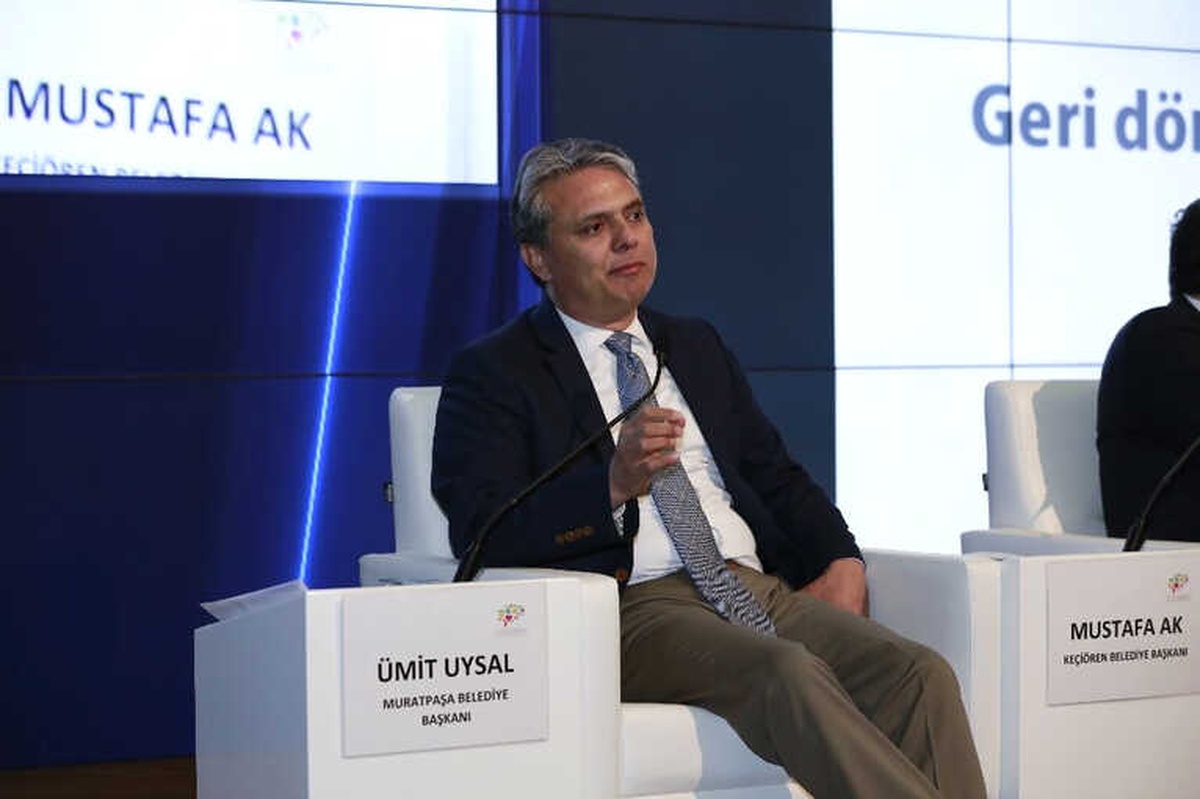 Uysal, Çevreci Komşu Kart\'ı Anlattı