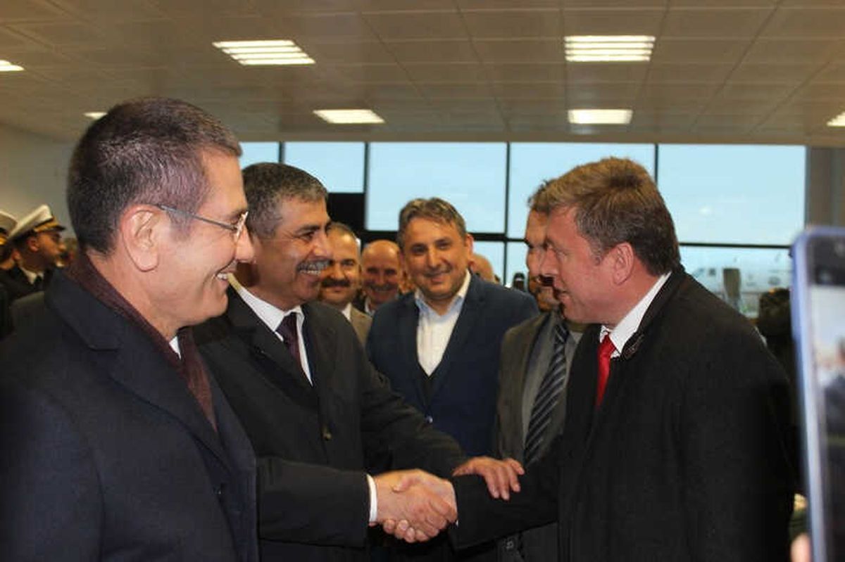Bakan Canikli, Gürcistan ve Azerbaycanlı Mevkidaşlarını Giresun\'da Karşıladı
