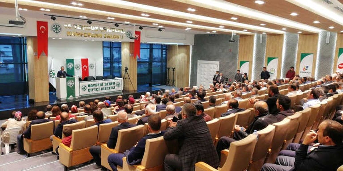 Başkan Akay: "Şeker Pancarı Stratejik Bir Üründür Mutlaka Korunmalı"