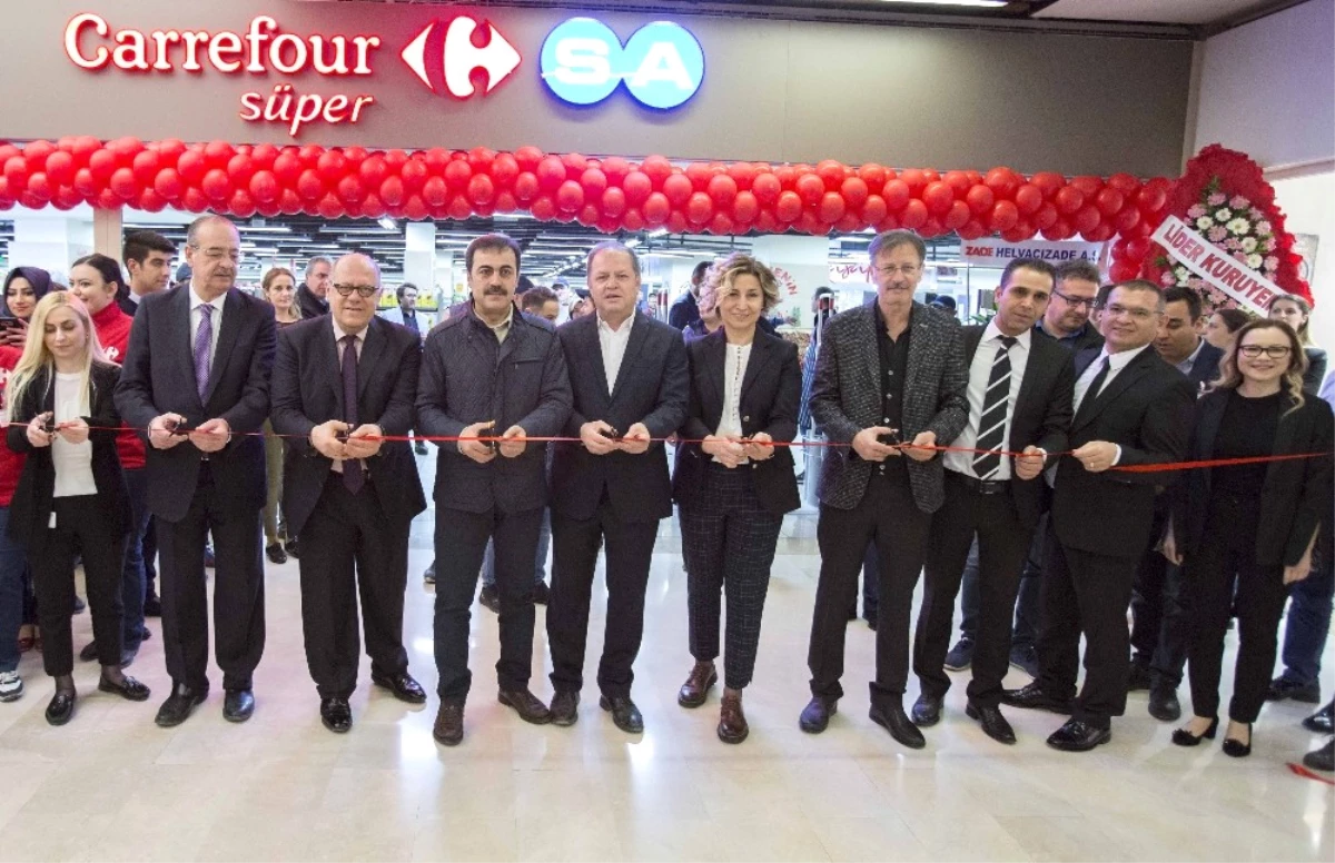 Carrefoursa, Konya\'daki İlk Süpermarketini Açtı
