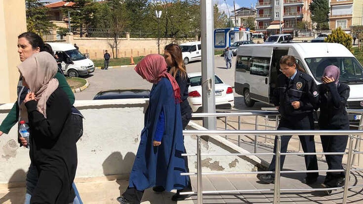 Fetö/pyd Operasyonunda Adliyeye Sevk Edilen 6 Kadın Serbest Bırakıldı