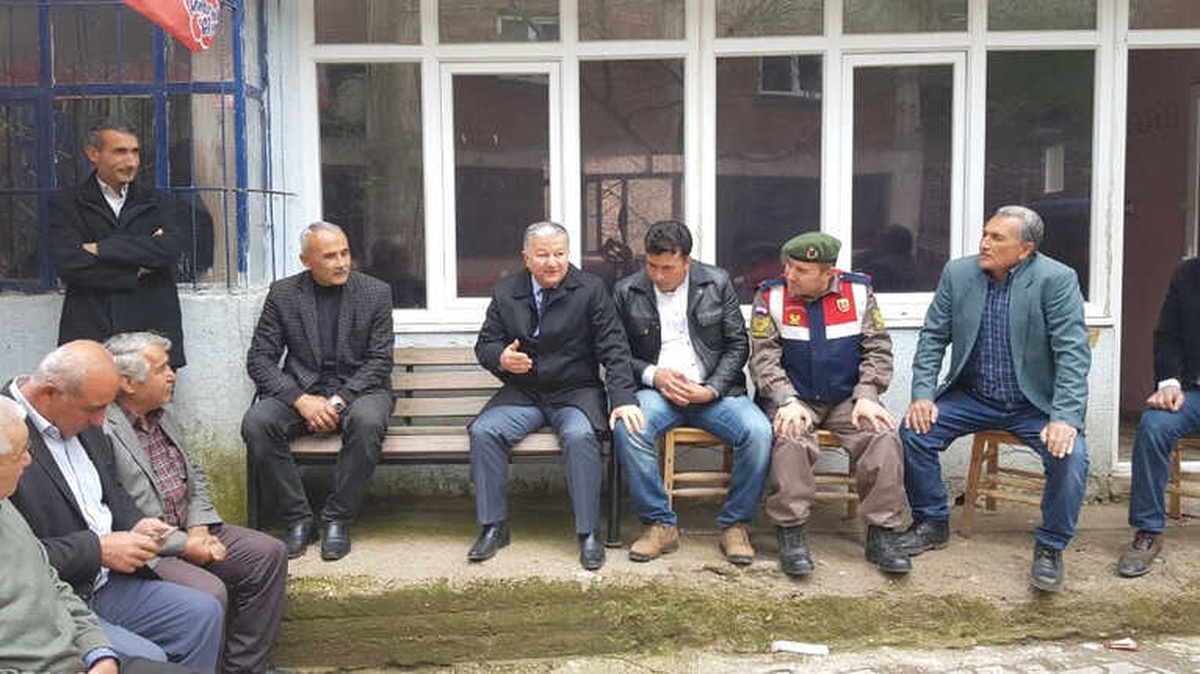 Kaymakam Duru, Sel Bölgesindeki Vatandaşları Dinledi