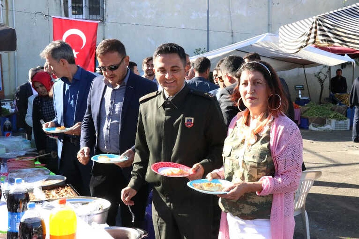Pazarcı Kadın Mehmetçik Yararına Kermes Düzenledi