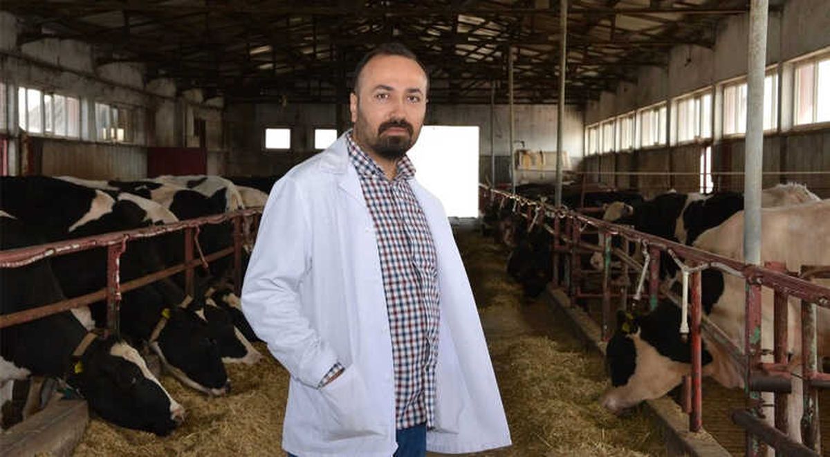 Sü\'de Geleceğin Veteriner Hekimleri, Uygulama Çiftliğinde Eğitim Görüyor