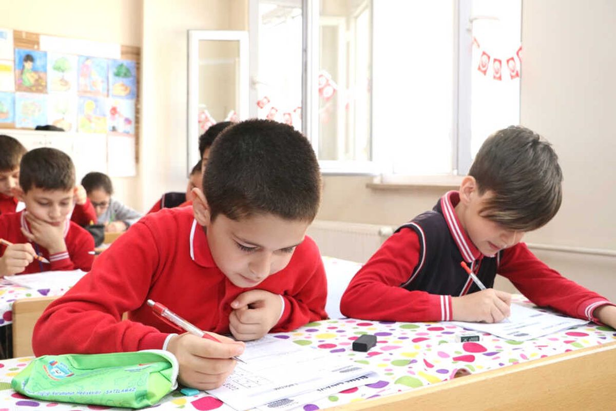"Aklınla 1000 Yaşa"da Ön Eleme Heyecanı