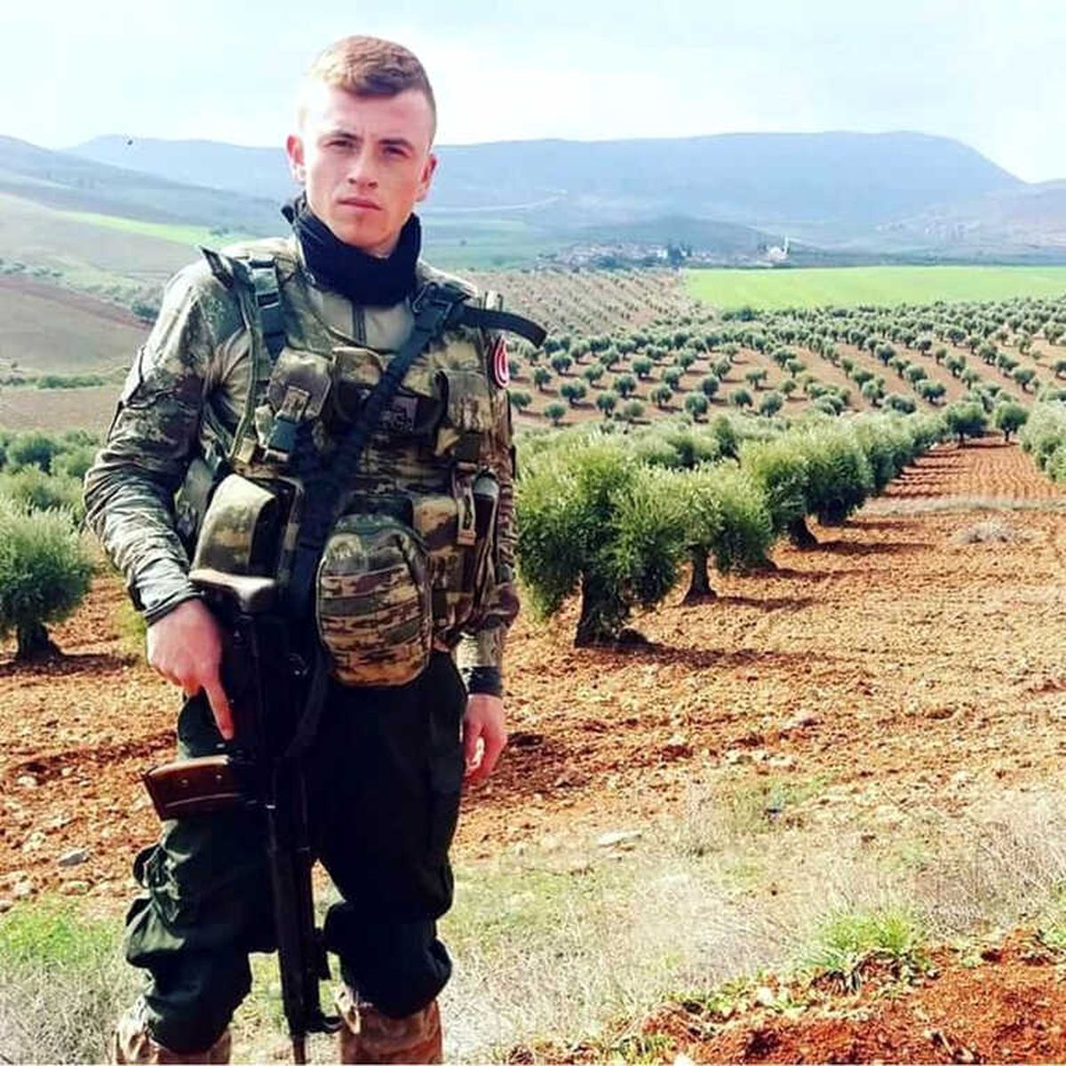 Arkadaşının Silahıyla Yanlışlıkla Kendini Vuran Uzman Onbaşı Öldü