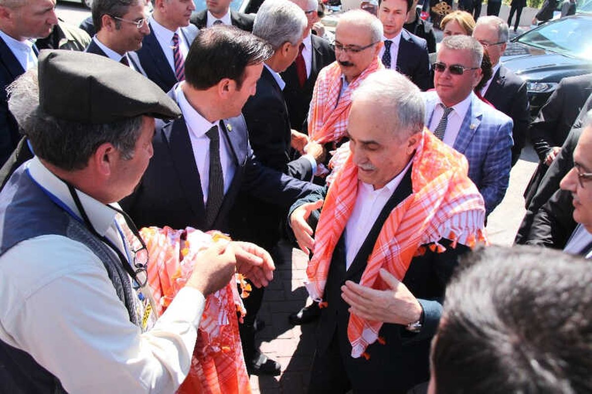 Bakan Fakıbaba\'dan \'Et İthalatı\' Açıklaması