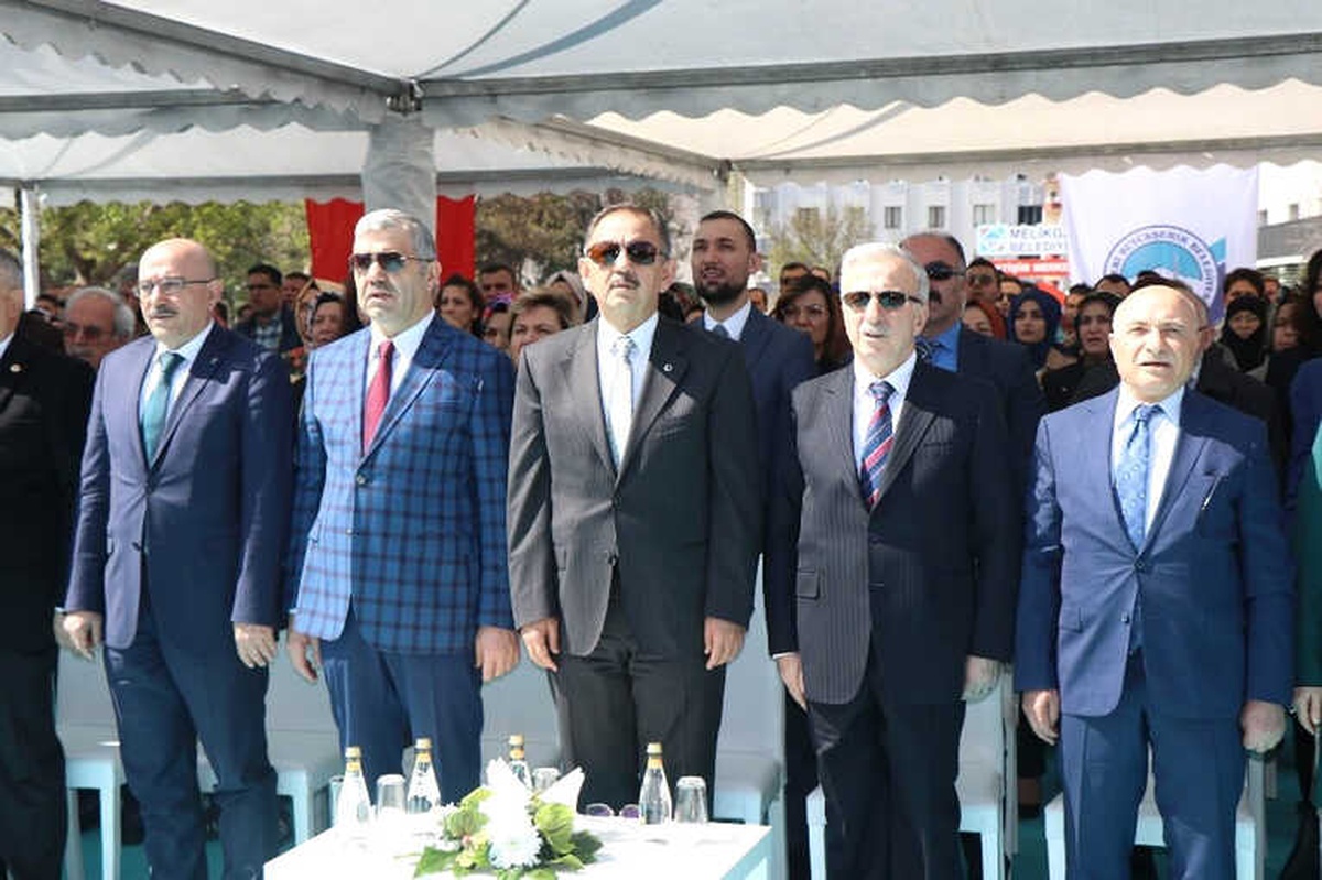 Bakan Özhaseki: "Mustafa Kemal Atatürk\'ün Kurduğu Partinin Temsilcisi Olduğunu Söyleyenlerin...