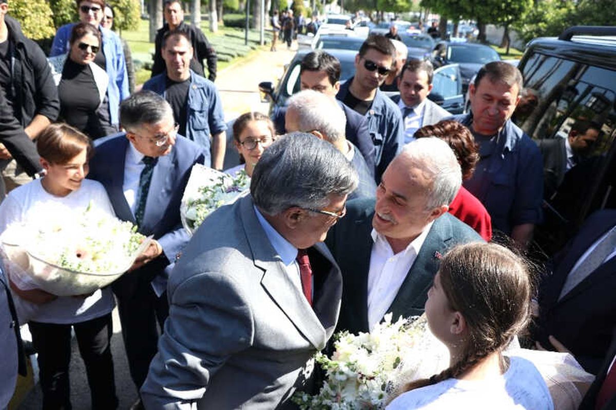 Bakan Yılmaz: "Türkiye\'nin Önceliği Eğitim"
