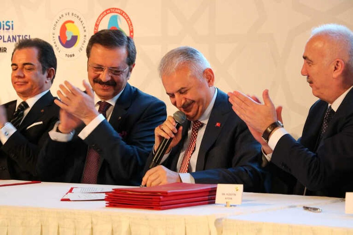 Başbakan Yıldırım: "Türkiye Yandı Bitti Diyenler Mosmor Oldu"