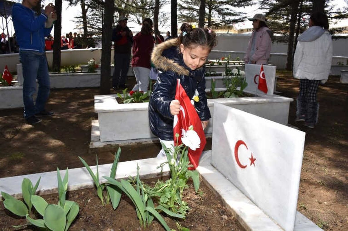 Başkan Bozkurt Şehitlere Saygı Yürüyüşüne Katıldı