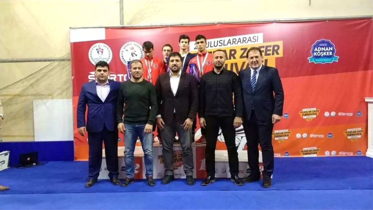 Başpehlivanlar Yıldızlar Turnuvası İçin Gebze\'de