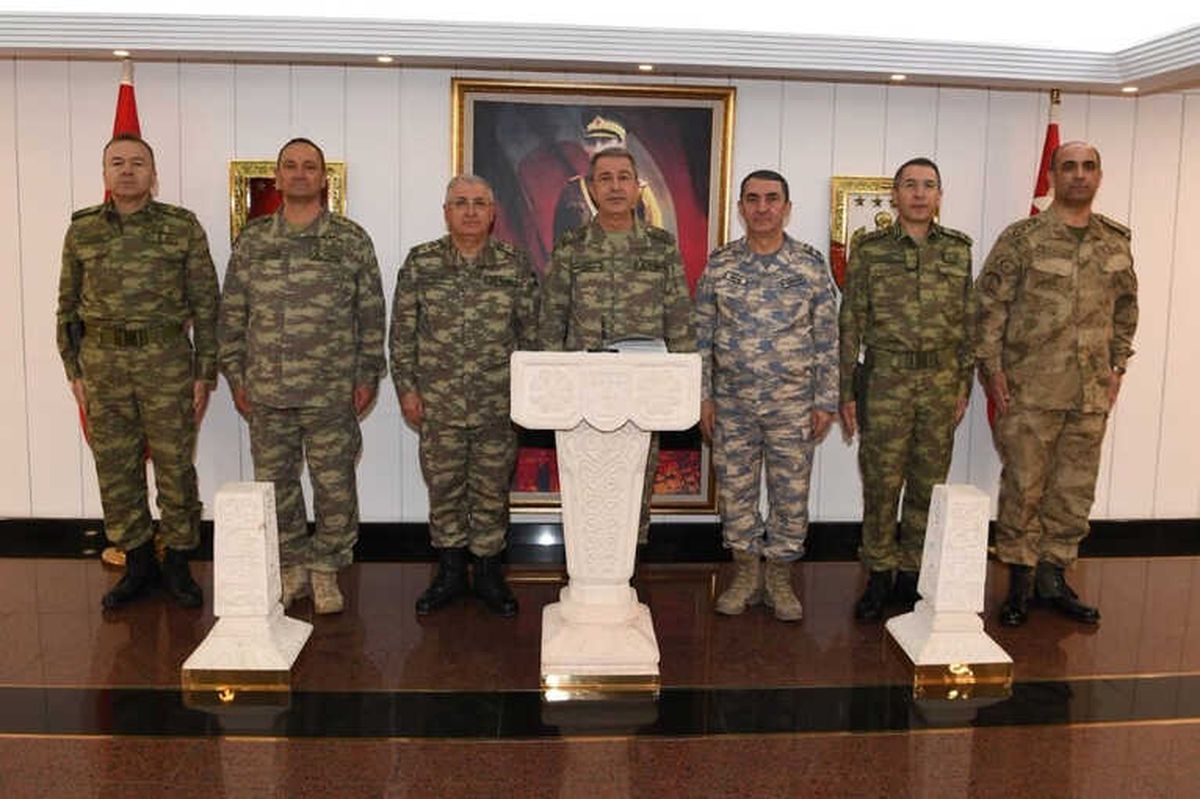 Genelkurmay Başkanı Akar, Malatya\'da Denetlemelerde Bulundu
