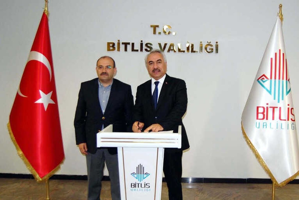 İçişleri Bakan Yardımcısı Ersoy, Bitlis\'teki Belediyeleri Ziyaret Etti
