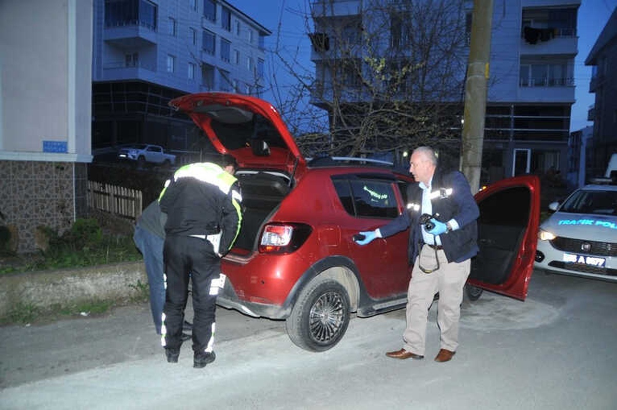 İstanbul\'dan Çalınan Otomobil Bafra\'da Bulundu