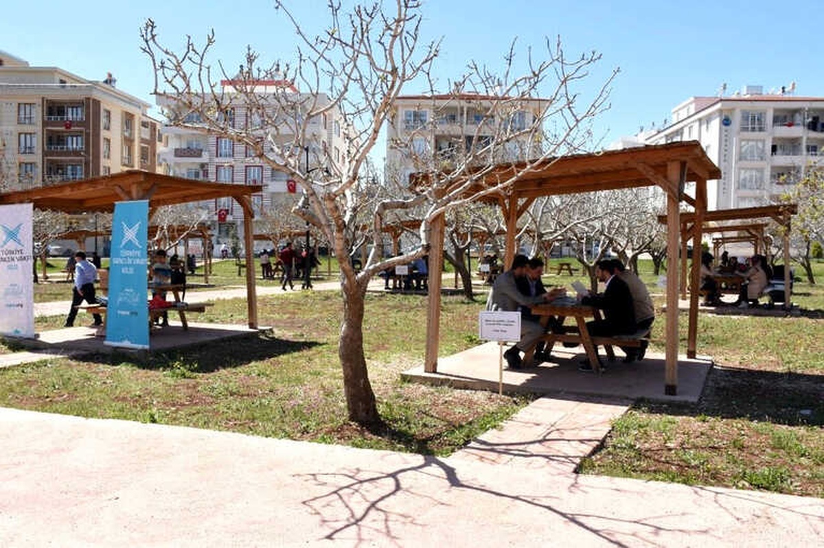 Kilis\'te Okuruz Biz" Projesi