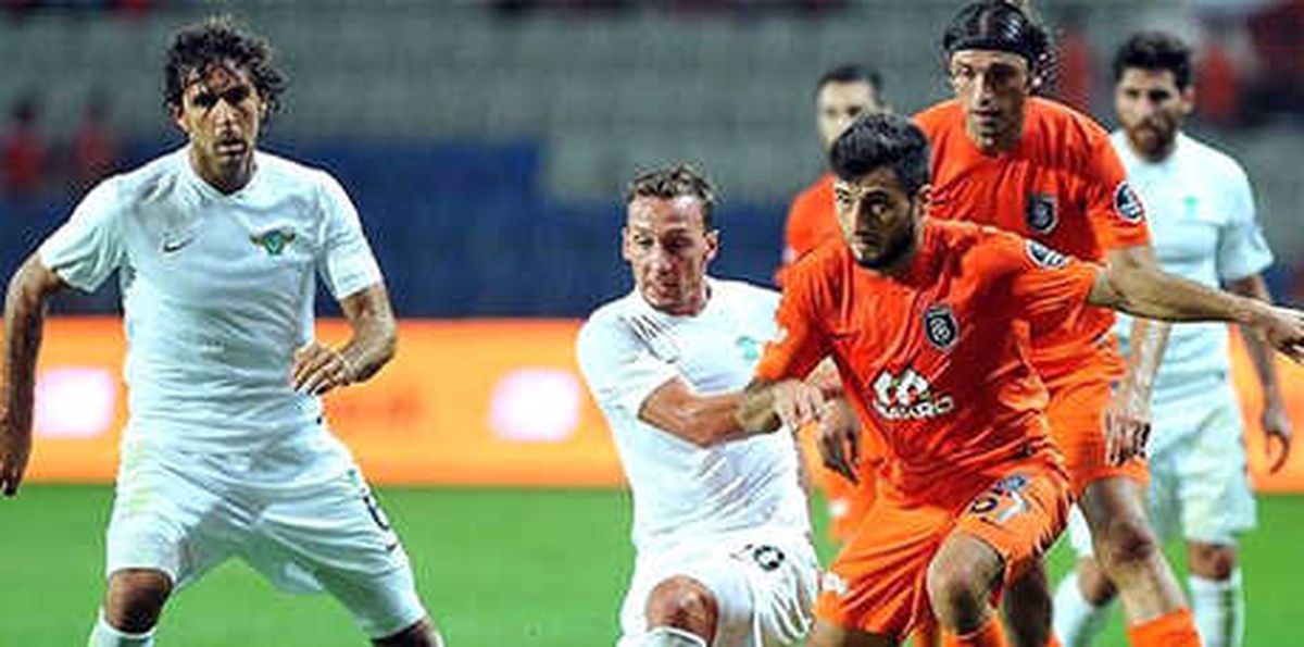 Medipol Başakşehir, Akhisar Deplasmanında