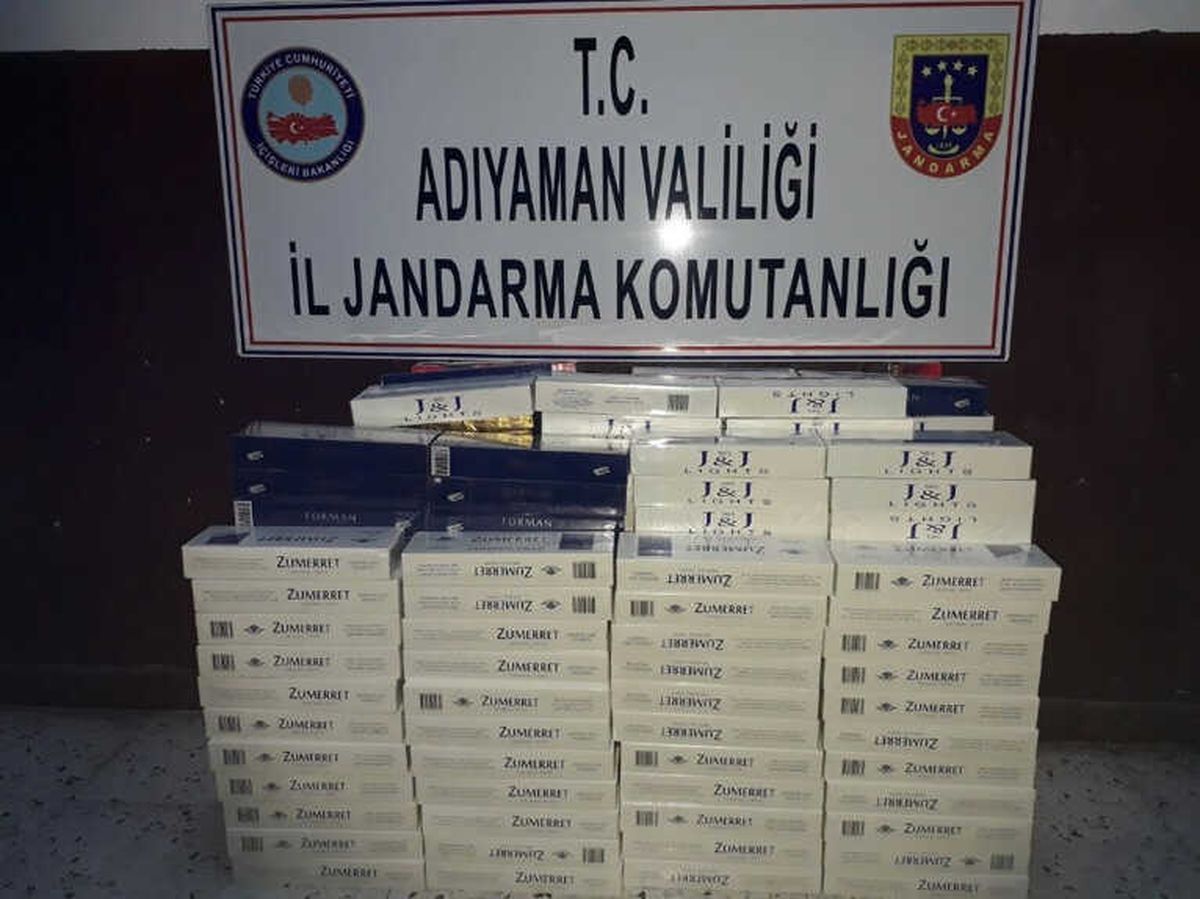 Otomobilde Kaçak Sigara Ele Geçirildi