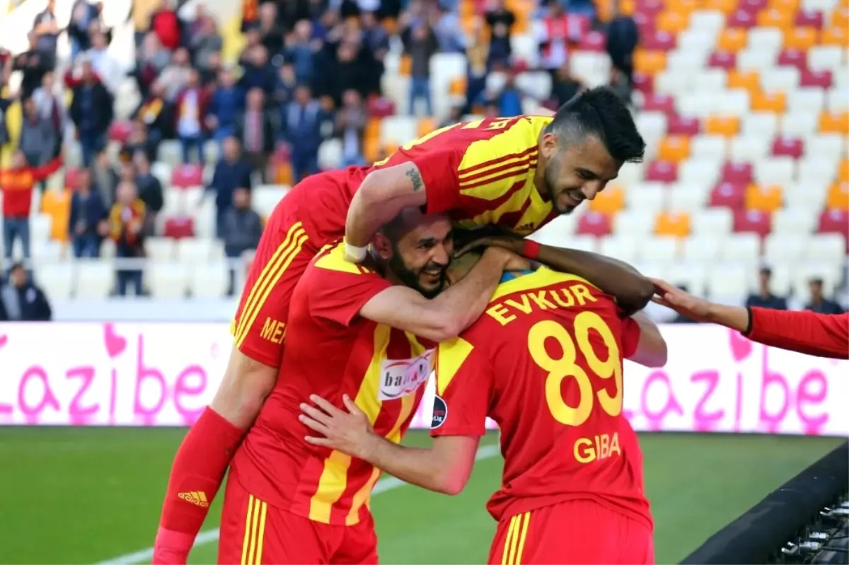 Spor Toto Süper Lig: Evkur Yeni Malatyaspor: 4 - Gençlerbirliği: 1 (Maç Sonucu)