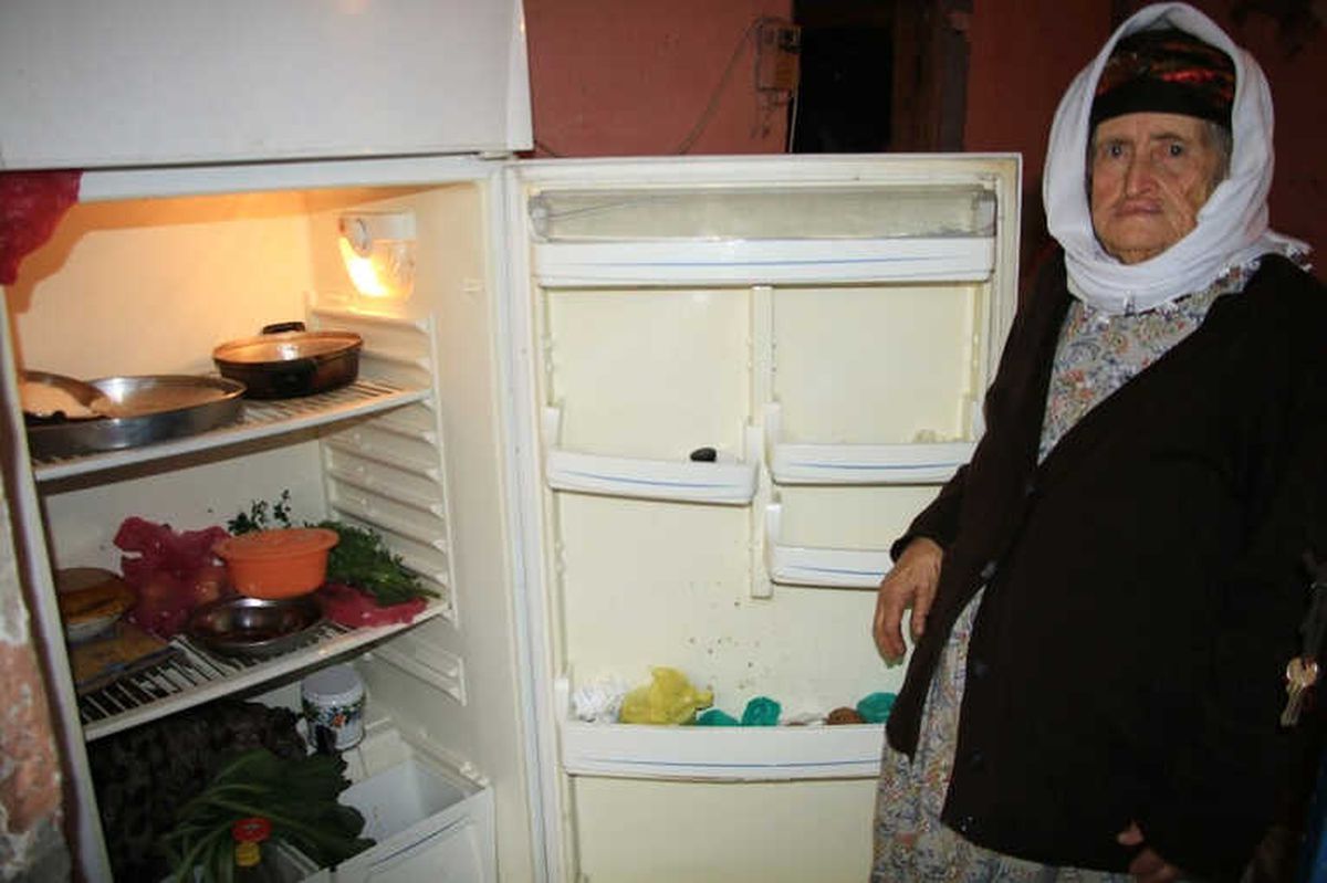 Tek İstediği Kendi Bahçesinde Bir Göz Oda