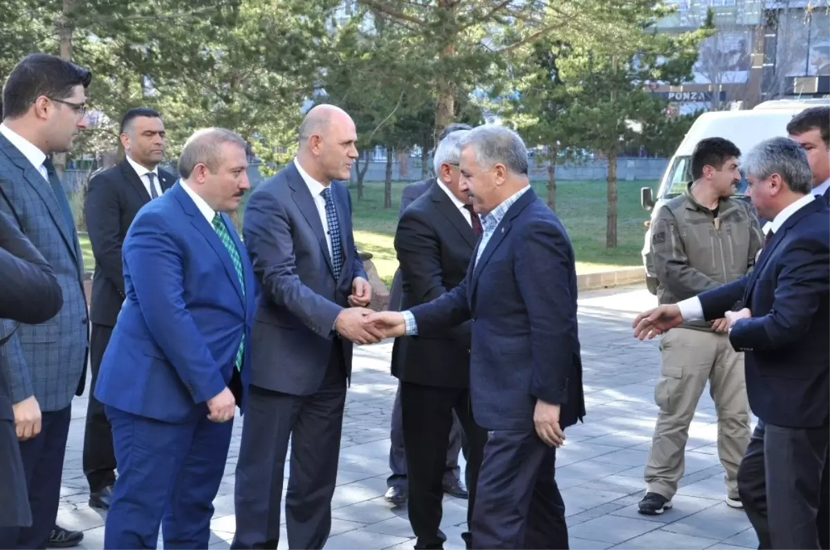 Bakan Arslan, "Sarıkamış Turizm Master Planı ve Fizibilitesi Projesi" Tanıtım Toplantısına Katıldı