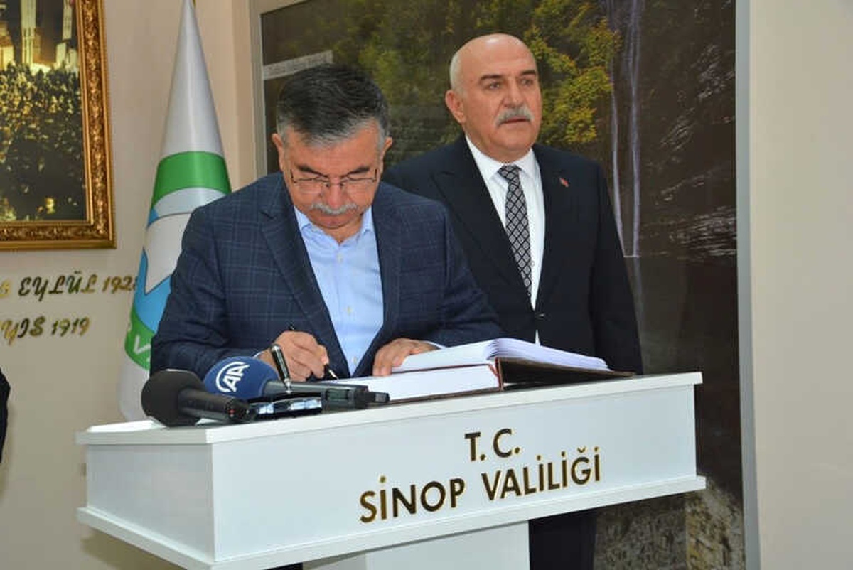 Bakan Yılmaz: "Okuma Yazma Bilmeme Oranını Sıfıra Yaklaştıracağız"