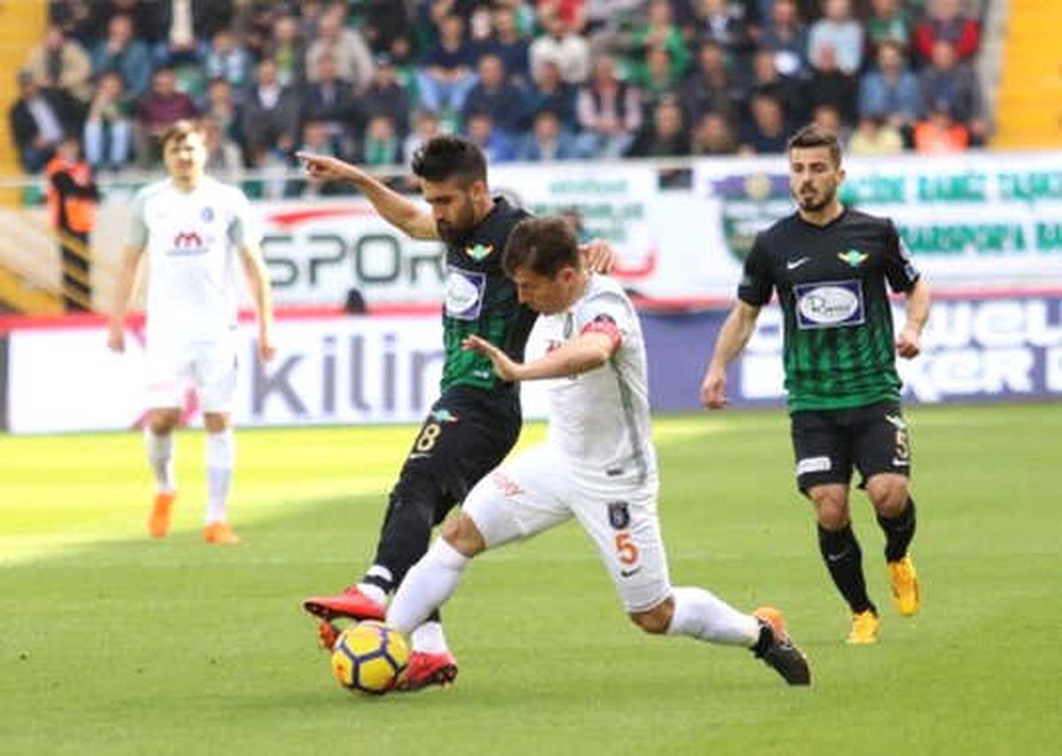 Başakşehir, Deplasmandan 3 Puanla Dönüyor
