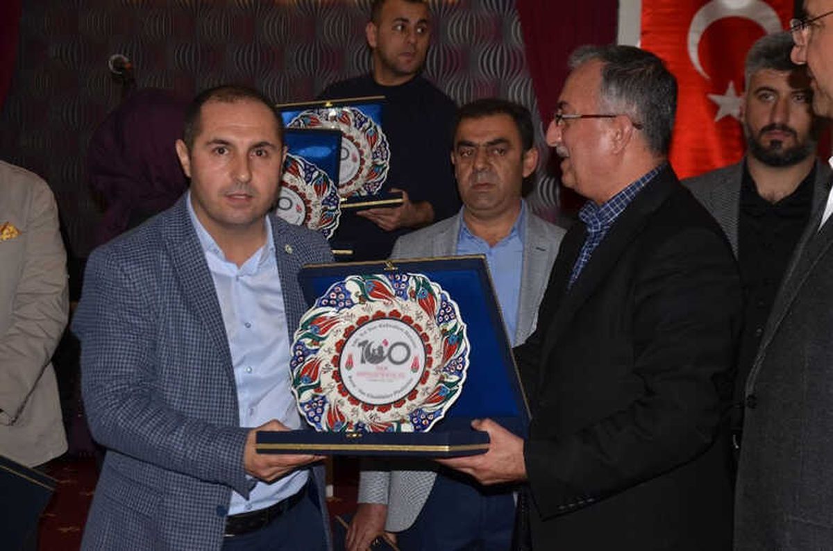 Bursa\'da Van\'ın Düşman İşgalinden Kurtuluşunun 100. Yılı Kutlandı