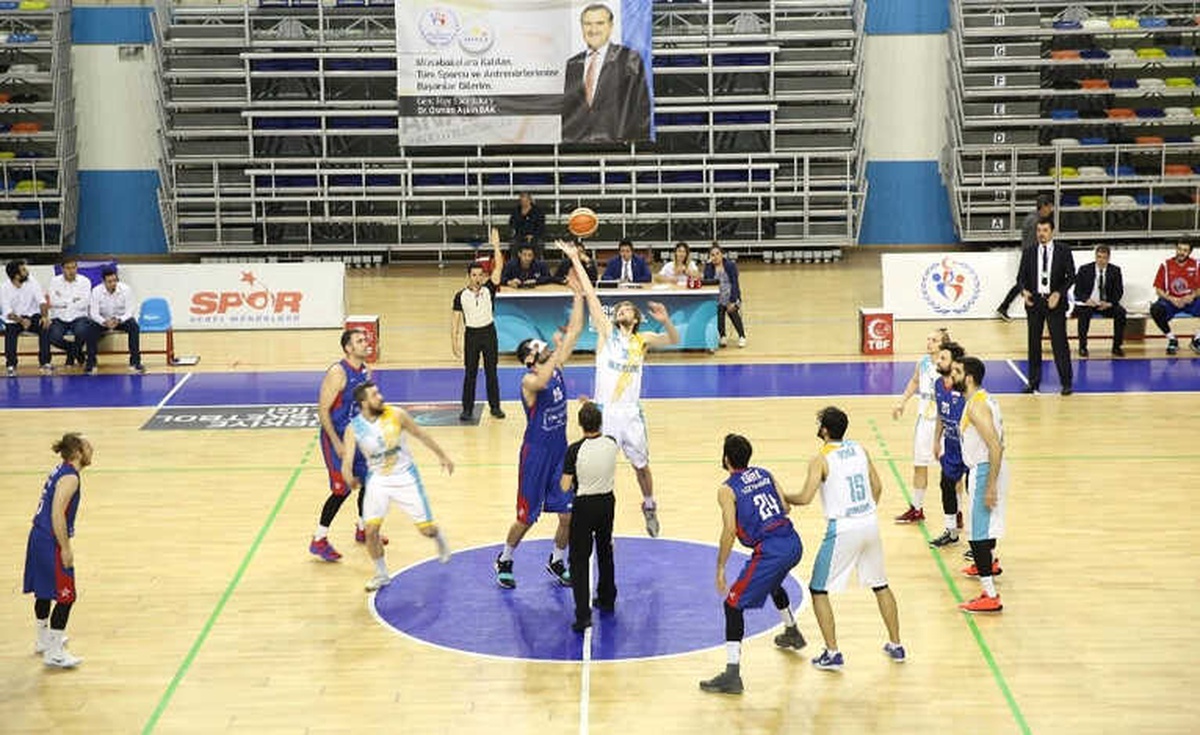 Haliliye Basketbol Takımı, Yüksekçıta\'yı 2 Farkla Kazandı