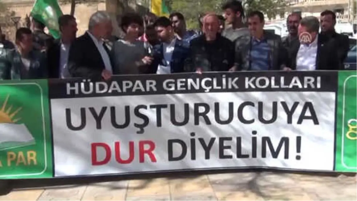 Hüda Par\'lı Gençler Uyuşturucuya "Dur" Dedi