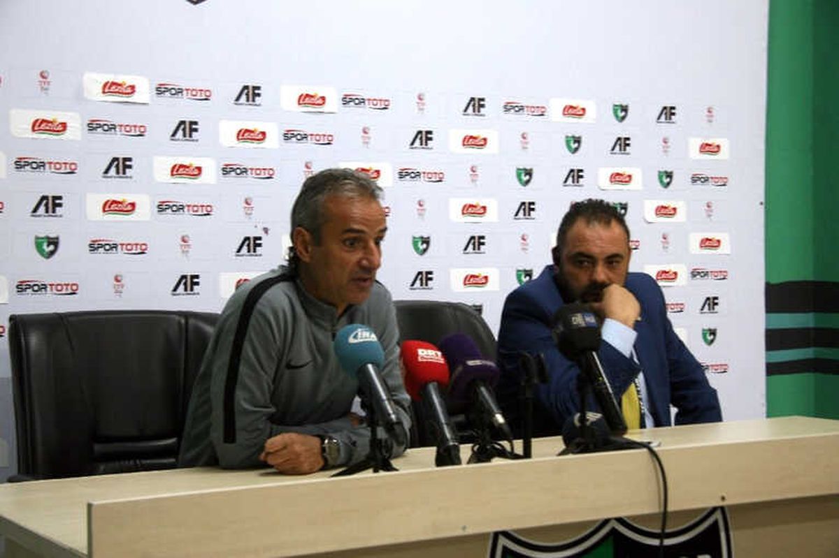 İsmail Kartal Hakeme Yüklendi