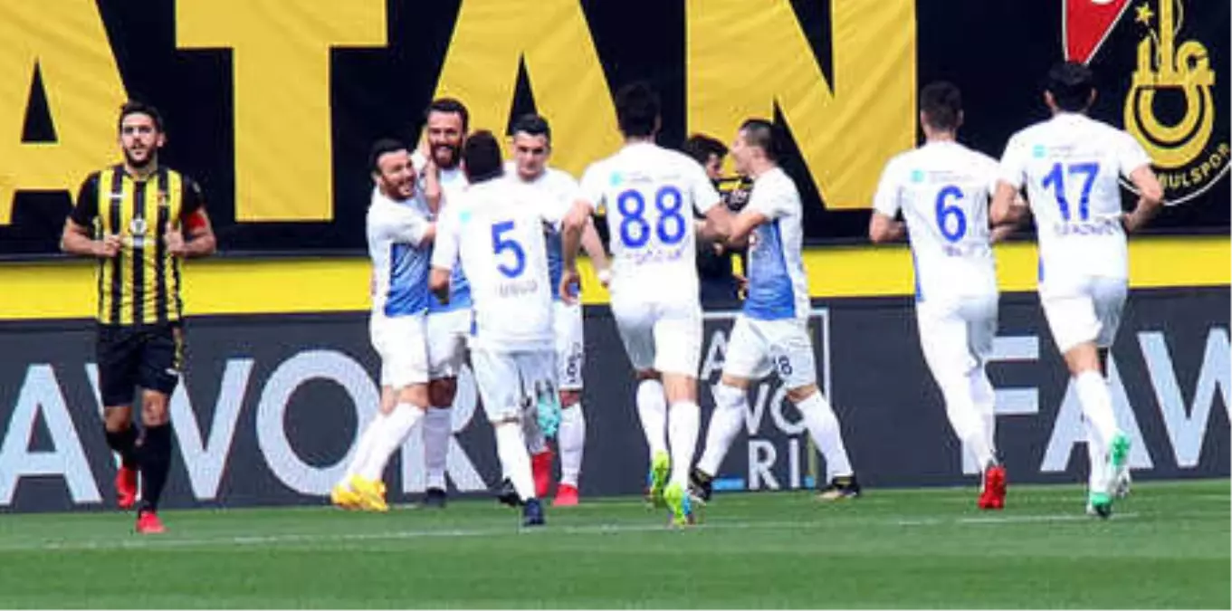 İstanbulspor-Çaykur Rizespor: 2-3