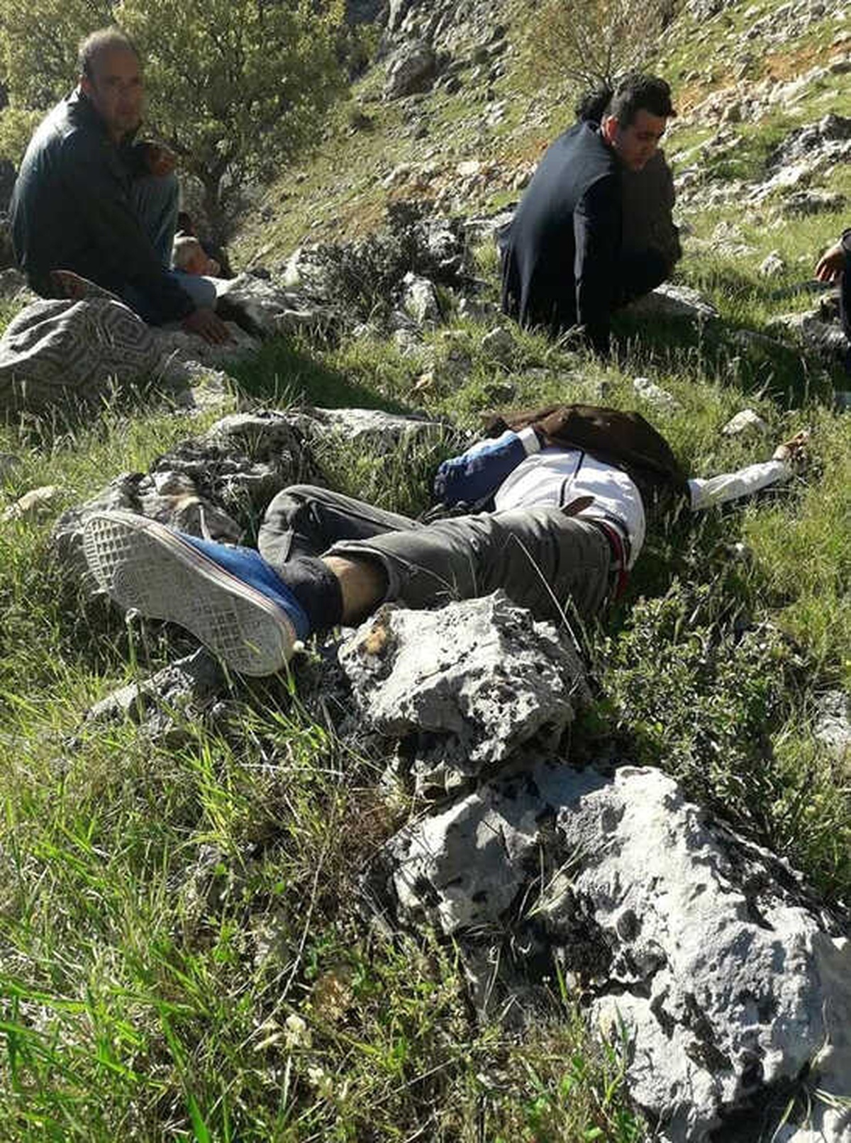 Lise Öğrencisi Çoban Kayalıklardan Düşerek Hayatını Kaybetti