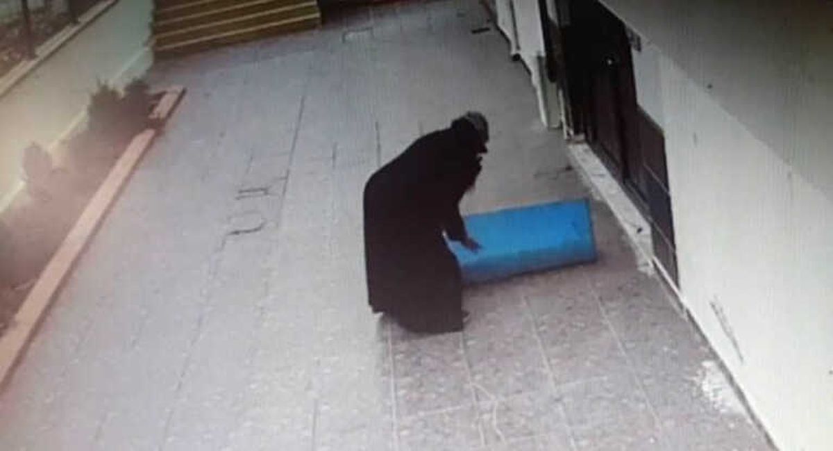 Paspası Çalan Şahıs Kameralara Yakalandı