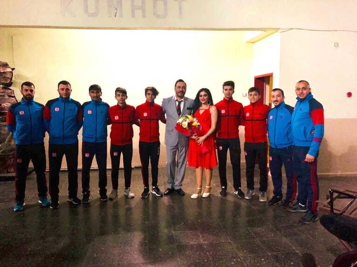 Sivasspor, Dünya Tiyatro Günü\'nü Kutladı