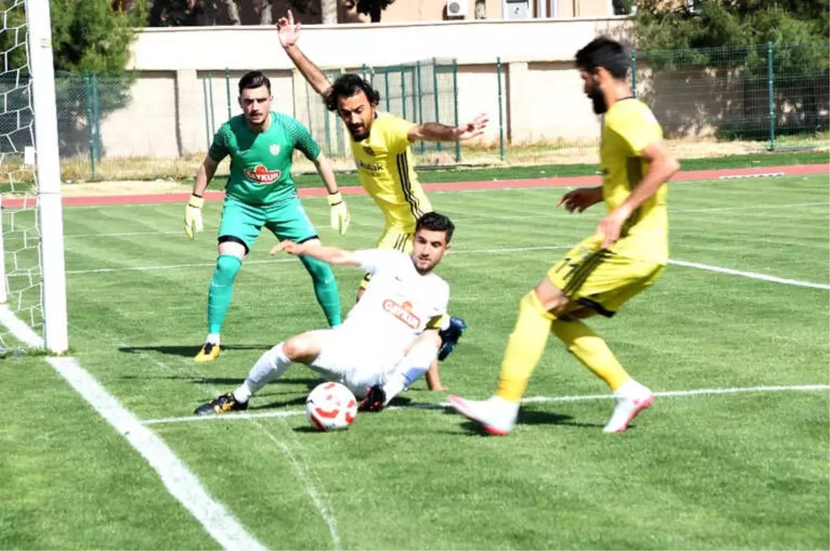 Ttf 3. Lig: Tarsus İdman Yurdu: 3 - Baysal İnşaat Düzyurtspor: 1