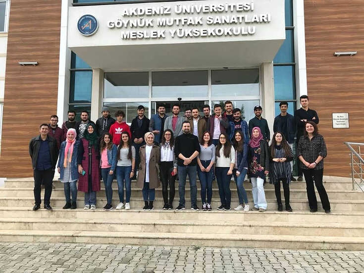 Aü\'ye "Ekmekçilik ve Pastacılık" Bölümü Açılıyor