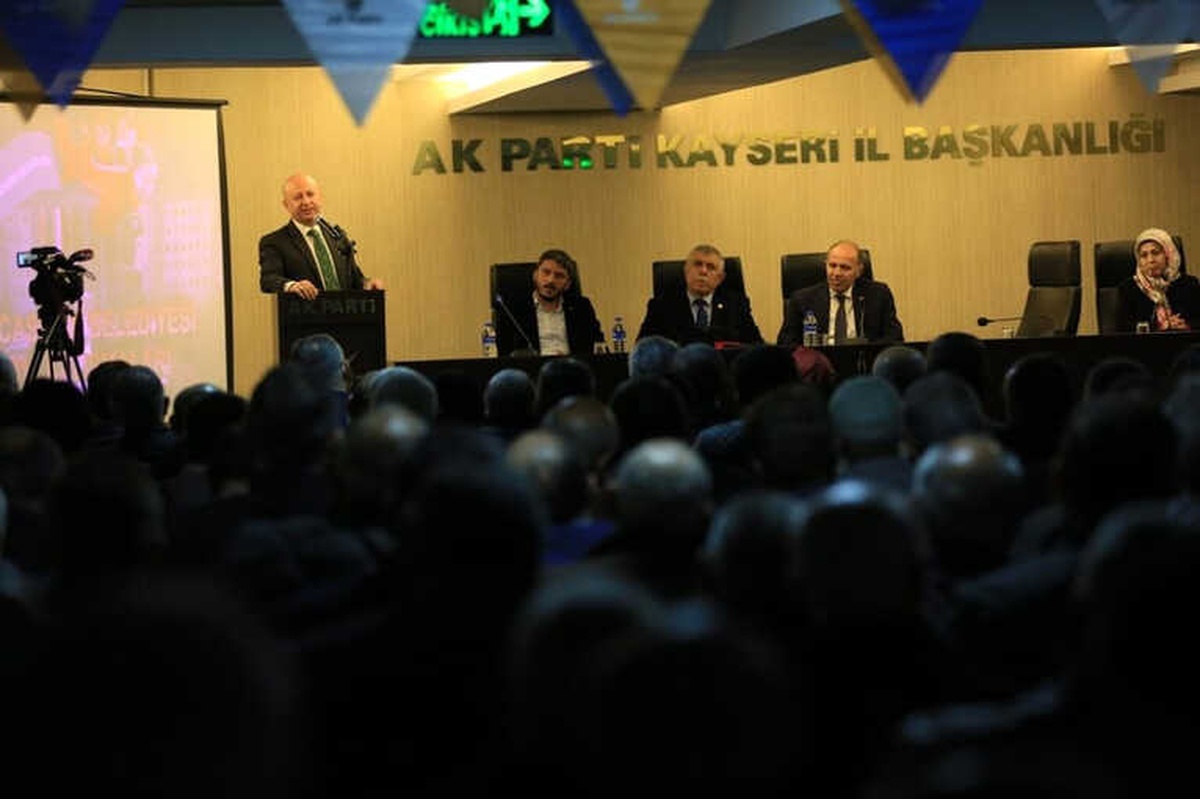 Başkan Çolakbayrakdar "Yenilikçi Hizmetlere İmza Attık"