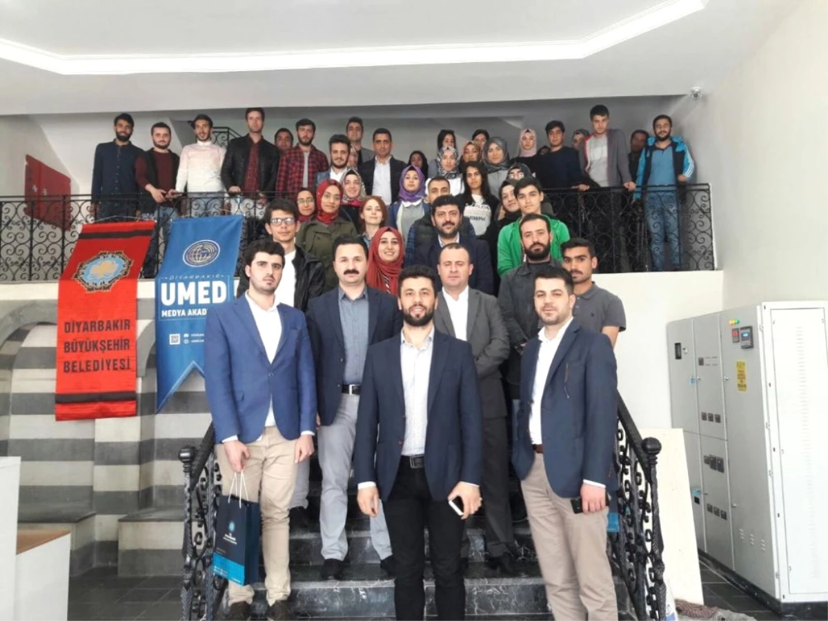 Diyarbakır\'da Umed Medya Akademisi Eğitime Başladı