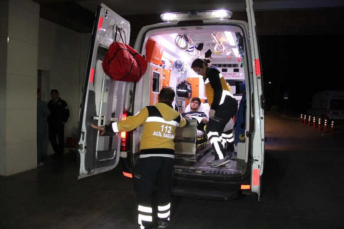 Eğlencede Havaya Açılan Ateşle 1 Kişi Yaralandı