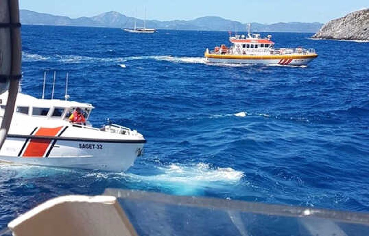 Fethiye\'de Dalış Teknesi Battı